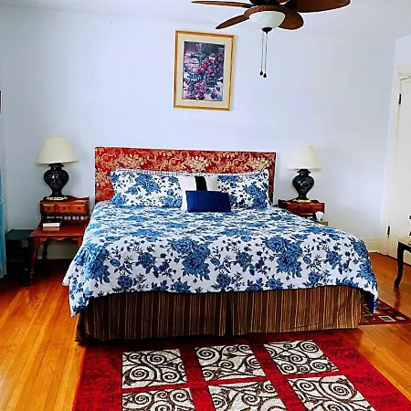 Acacia Bed & Breakfast-3